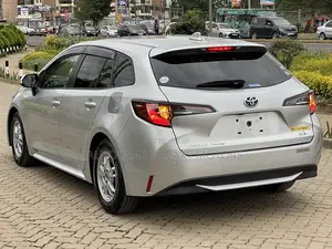 Toyota Corolla 2020 Silver