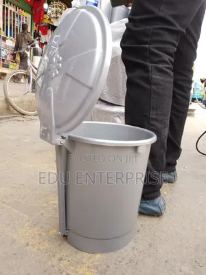 Pedal Dust Bin 10litres
