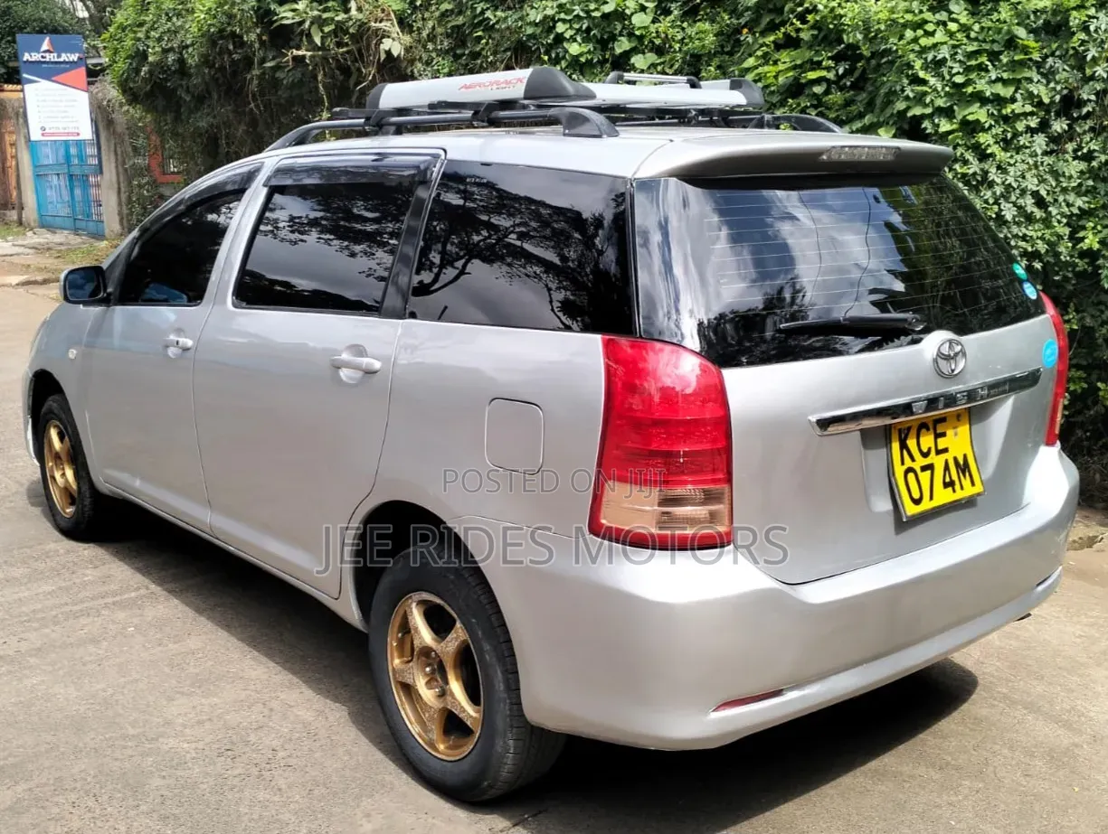 Toyota Wish 2008 Silver