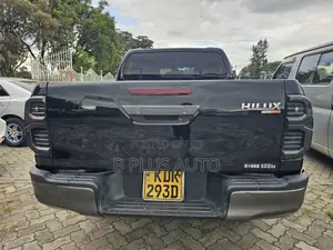 Toyota Hilux Revo Double Cab Deisel 2.4 AWD 2019 Black