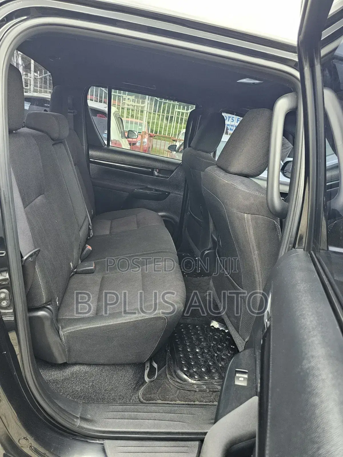 Toyota Hilux Revo Double Cab Deisel 2.4 AWD 2019 Black