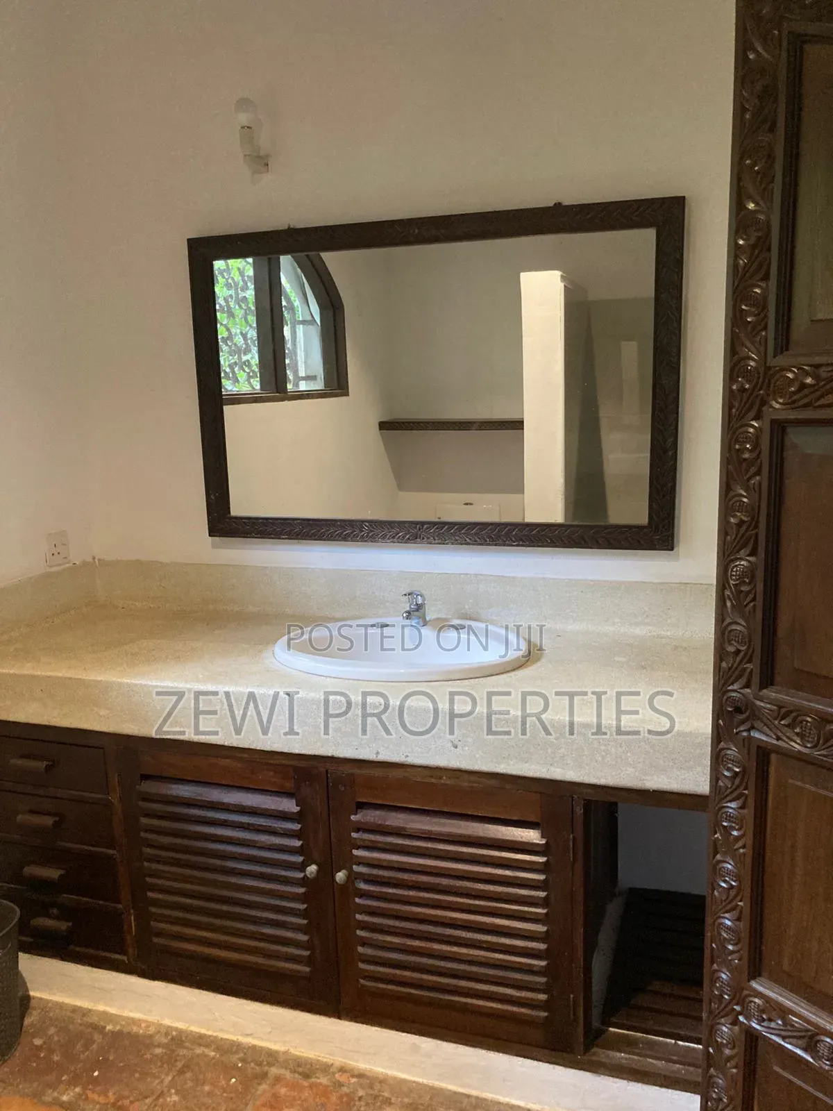 Furnished 2bdrm Villa in Diani for sale