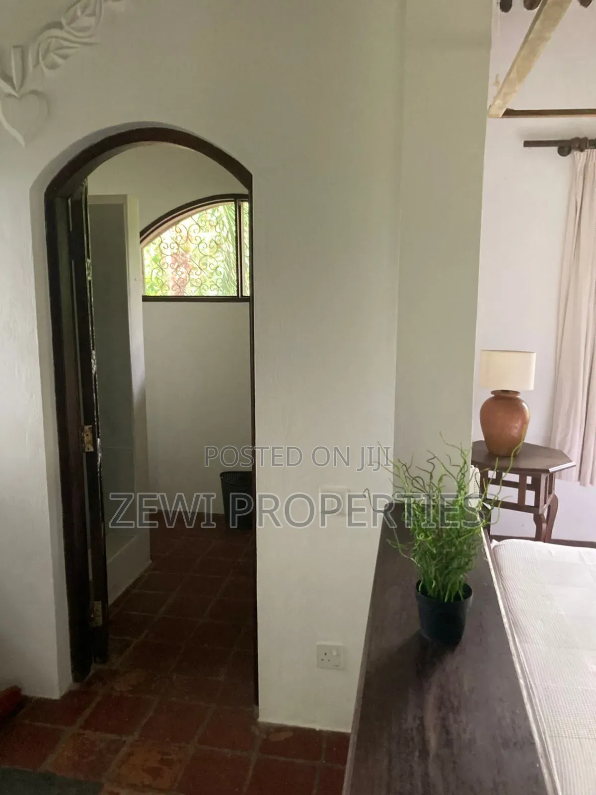 Furnished 2bdrm Villa in Diani for sale