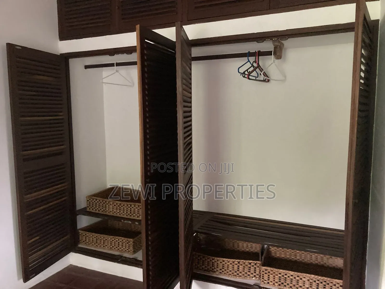 Furnished 2bdrm Villa in Diani for sale