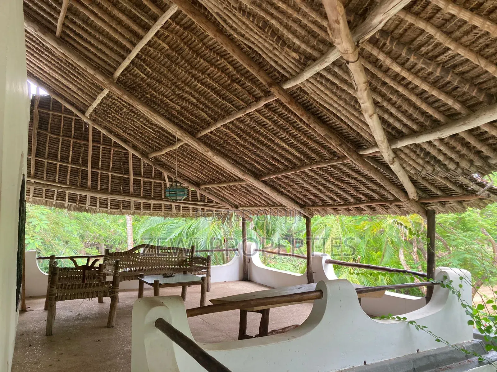 Furnished 2bdrm Villa in Diani for sale