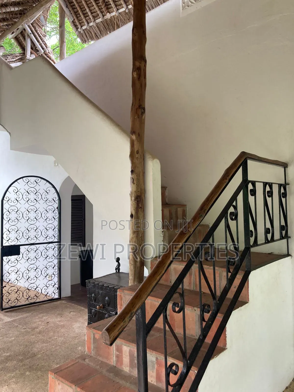 Furnished 2bdrm Villa in Diani for sale