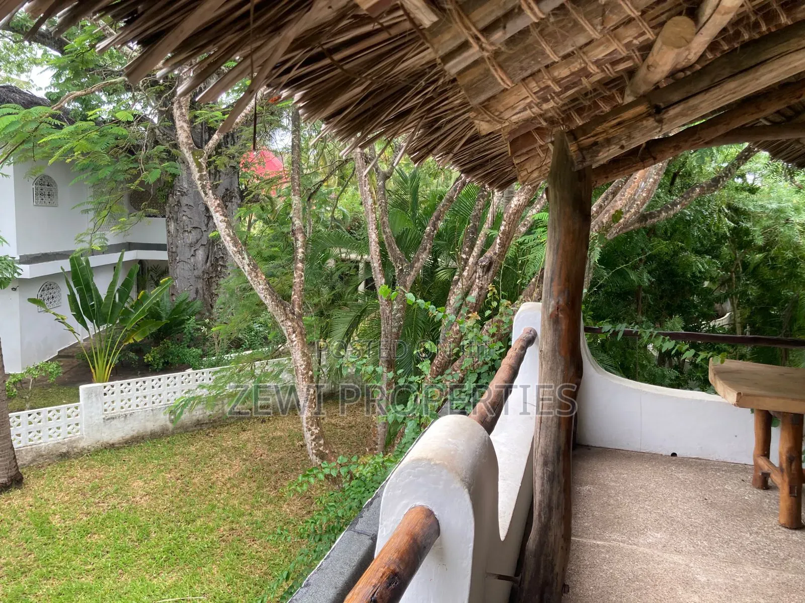 Furnished 2bdrm Villa in Diani for sale