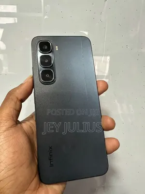 Infinix Hot 60i 128 GB Black