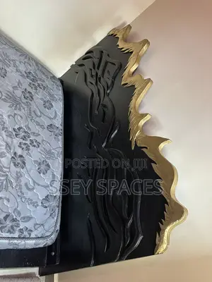 Floating Bed