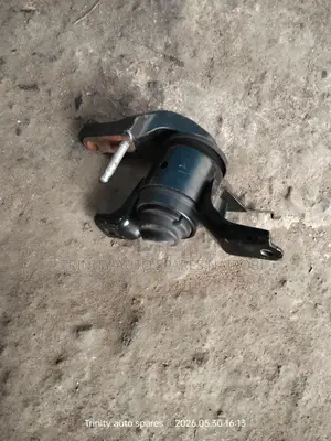 Original Ex Japan Toyota Axio New Model Engine Mounting