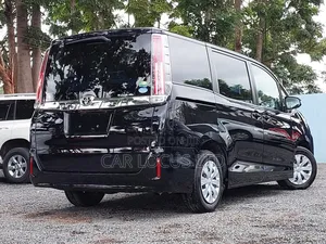 Toyota Noah 2019 Black