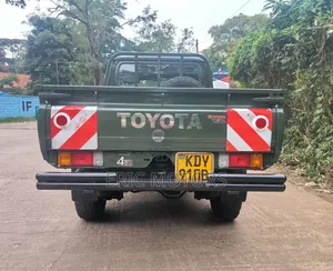 Toyota Land Cruiser 2008