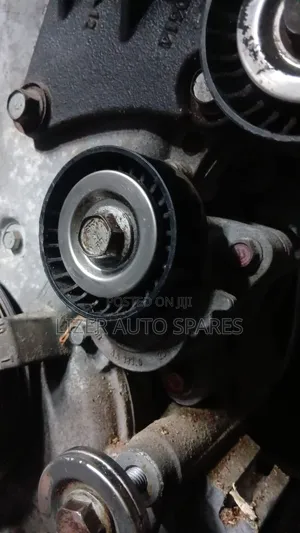Tensioner 4b12