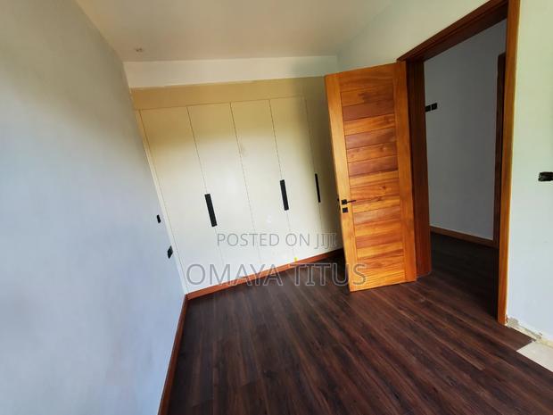 4bdrm Villa in Kitisuru for sale - thumbnail 14