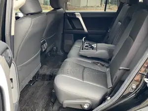 Toyota Land Cruiser Prado 2.7 2020 Black
