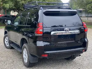 Toyota Land Cruiser Prado 2.7 2020 Black