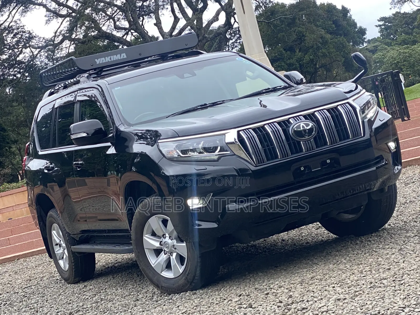 Toyota Land Cruiser Prado 2.7 2020 Black