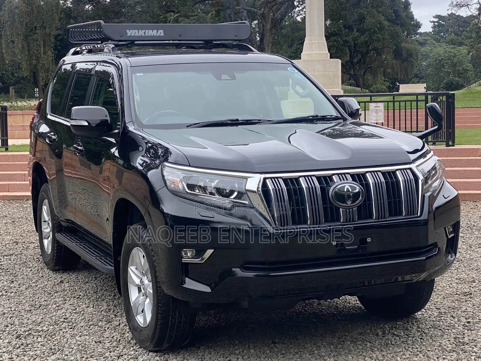Toyota Land Cruiser Prado 2.7 2020 Black
