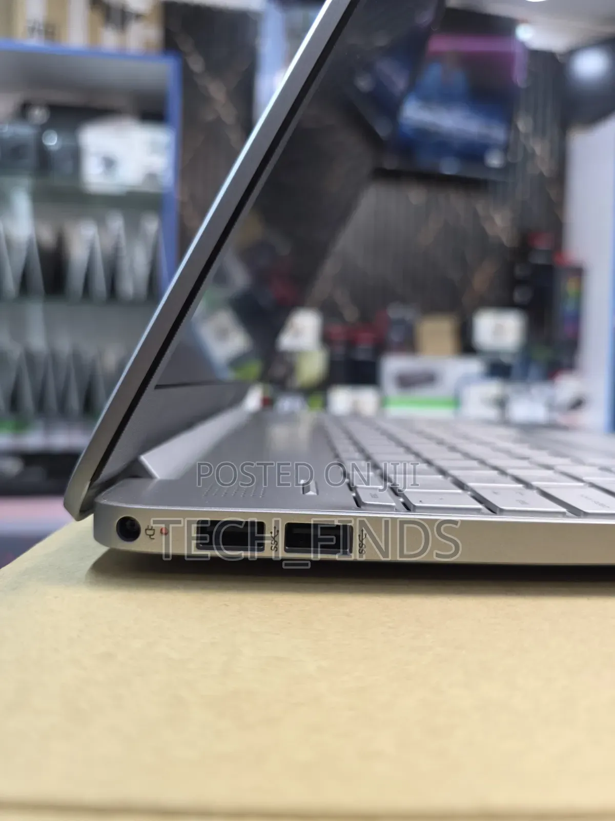 Laptop HP 15 8GB AMD Ryzen 7 SSD 512GB