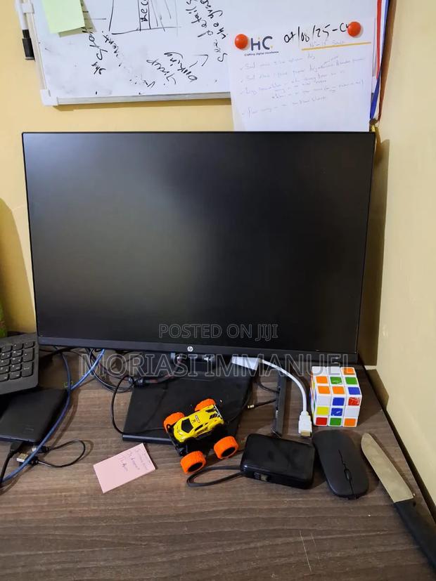 Hp Z24n 24" Ips Monitor + Free Keyboard, Hdmi/Vga Adapters Cables