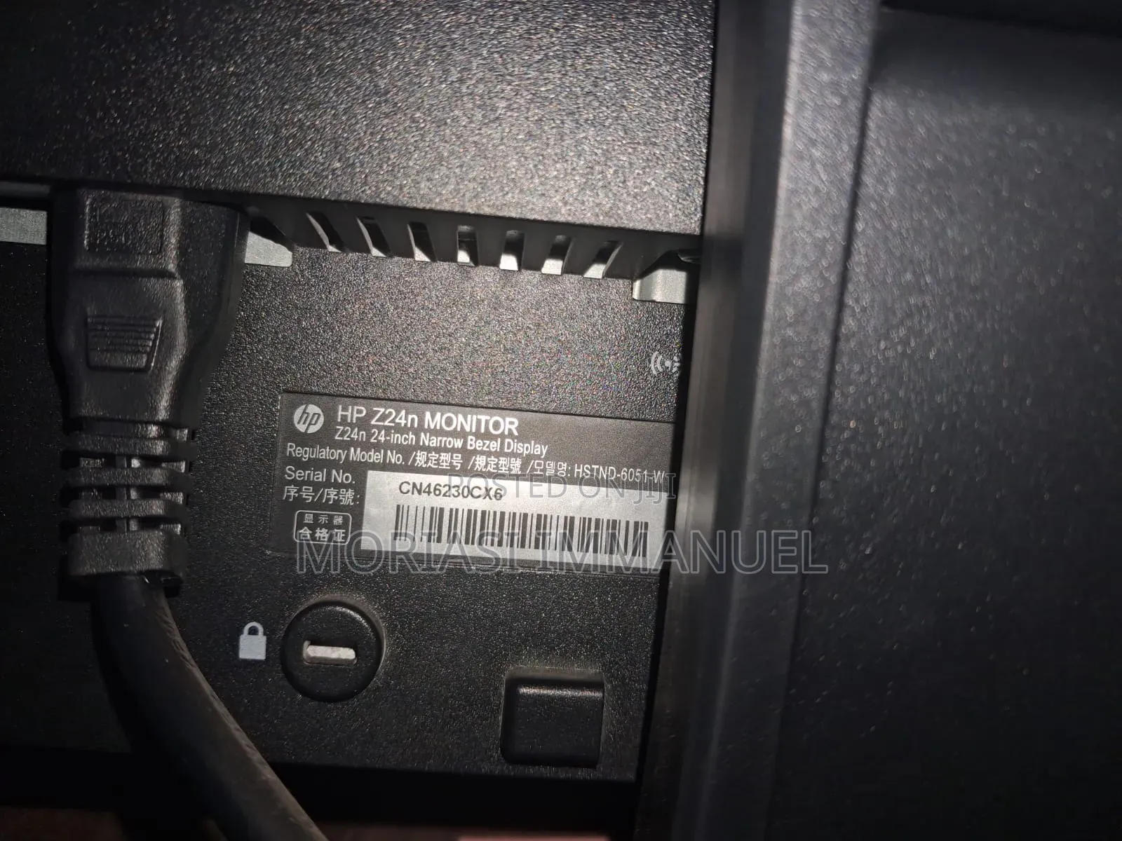 Hp Z24n 24" Ips Monitor + Free Keyboard, Hdmi/Vga Adapters Cables