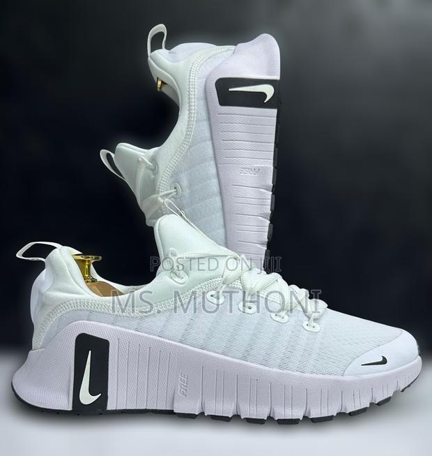 Quality Ladies Nike Trainers / Runners Size 37-40 - thumbnail 3