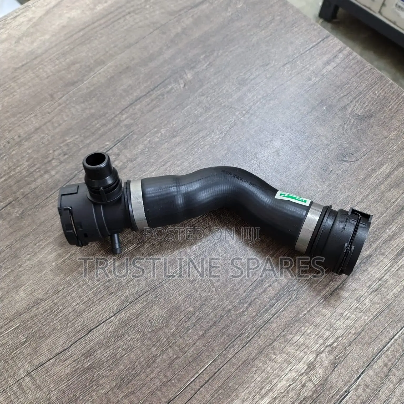 BMW 3 Series E90 Upper Radiator Pipe – Strong Cooling System Support