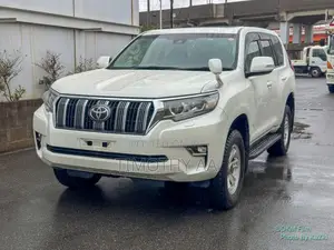 Toyota Land Cruiser Prado 2.7 2019 White
