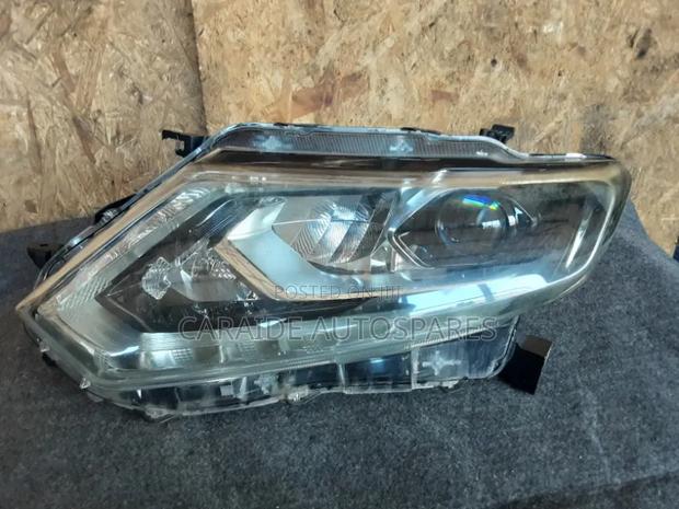 Nt32 Headlights Xenon - main view