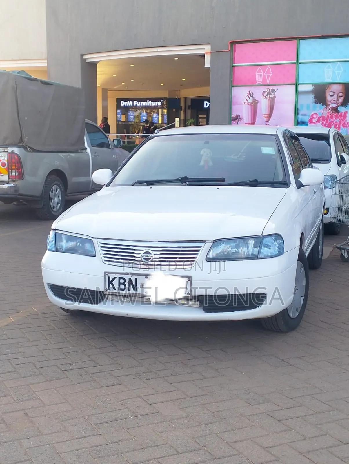 Nissan Sunny 2003 White