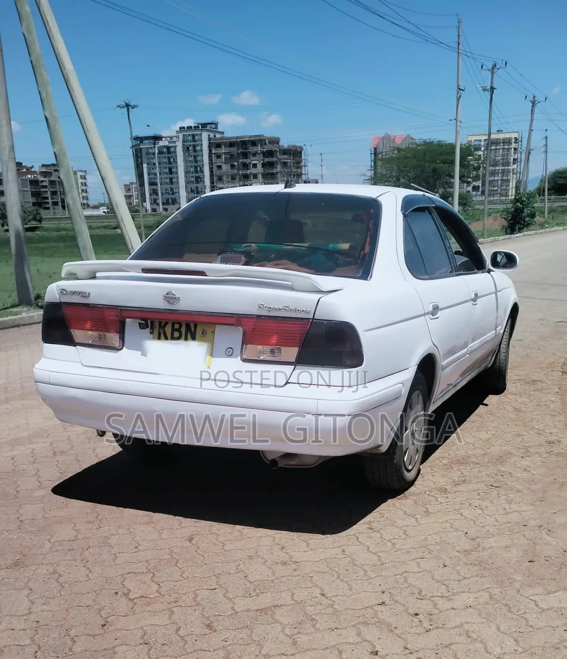 Nissan Sunny 2003 White