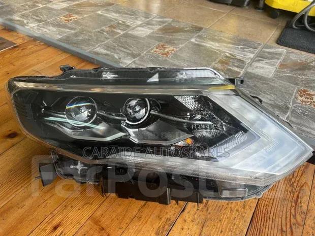 Nt32 2017/2018 Headlights - main view