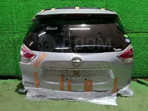 X-Trail Nt32 2015 Boot/Tailgate