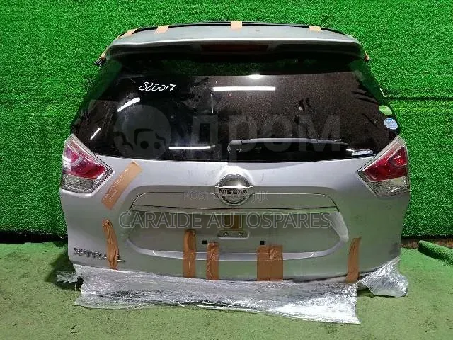 X-Trail Nt32 2015 Boot/Tailgate