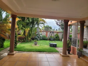 5bdrm Maisonette in Sukari for sale