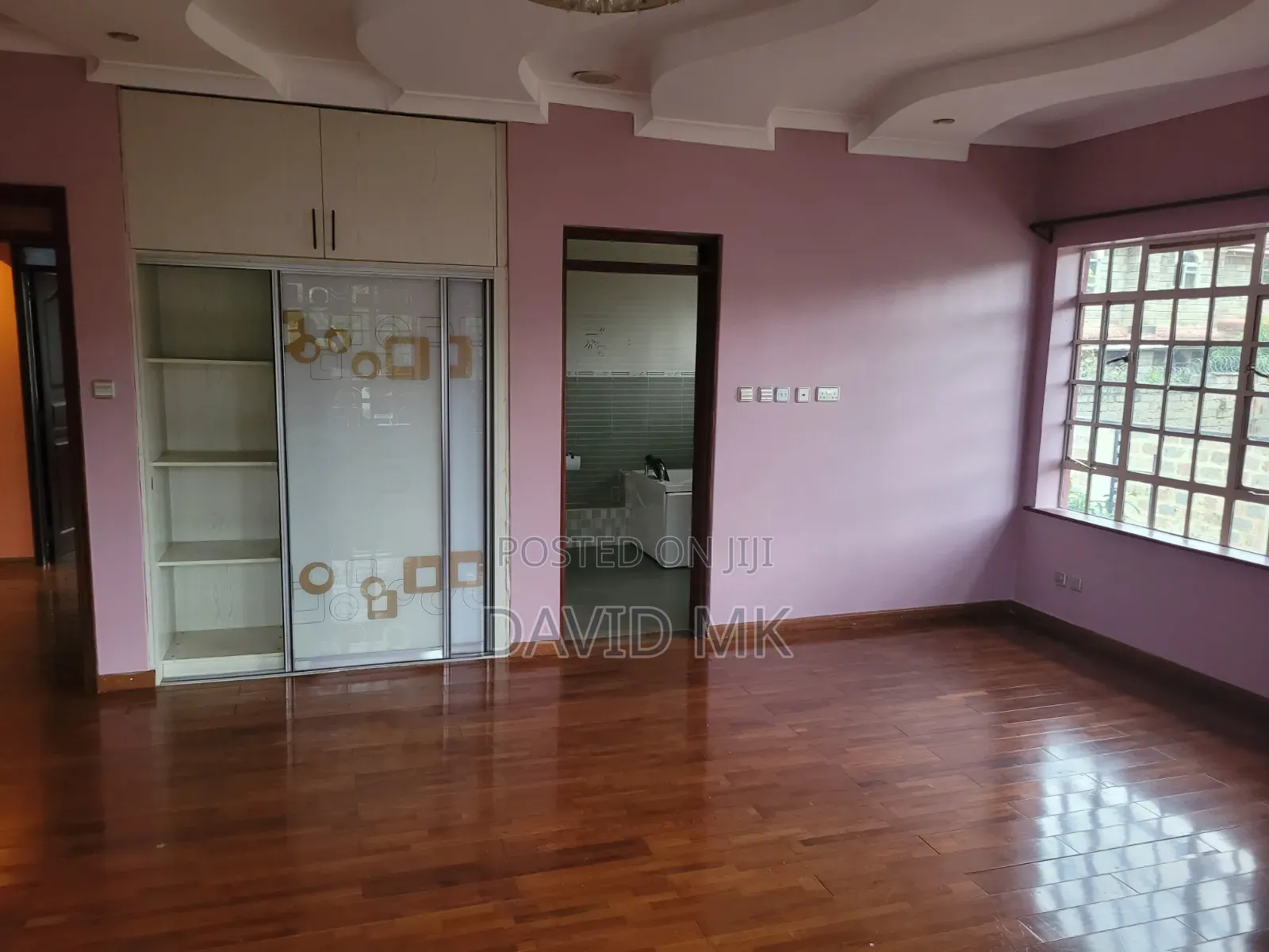 5bdrm Maisonette in Sukari for sale