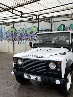 Land Rover Defender 2002 White