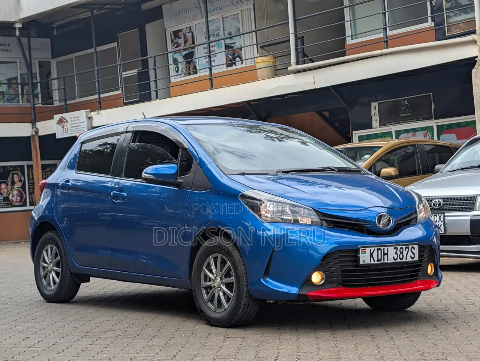 Toyota Vitz 2015 Blue
