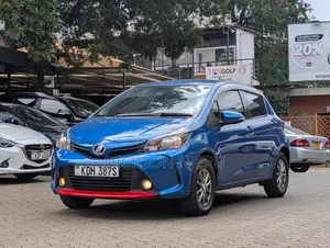 Toyota Vitz 2015 Blue