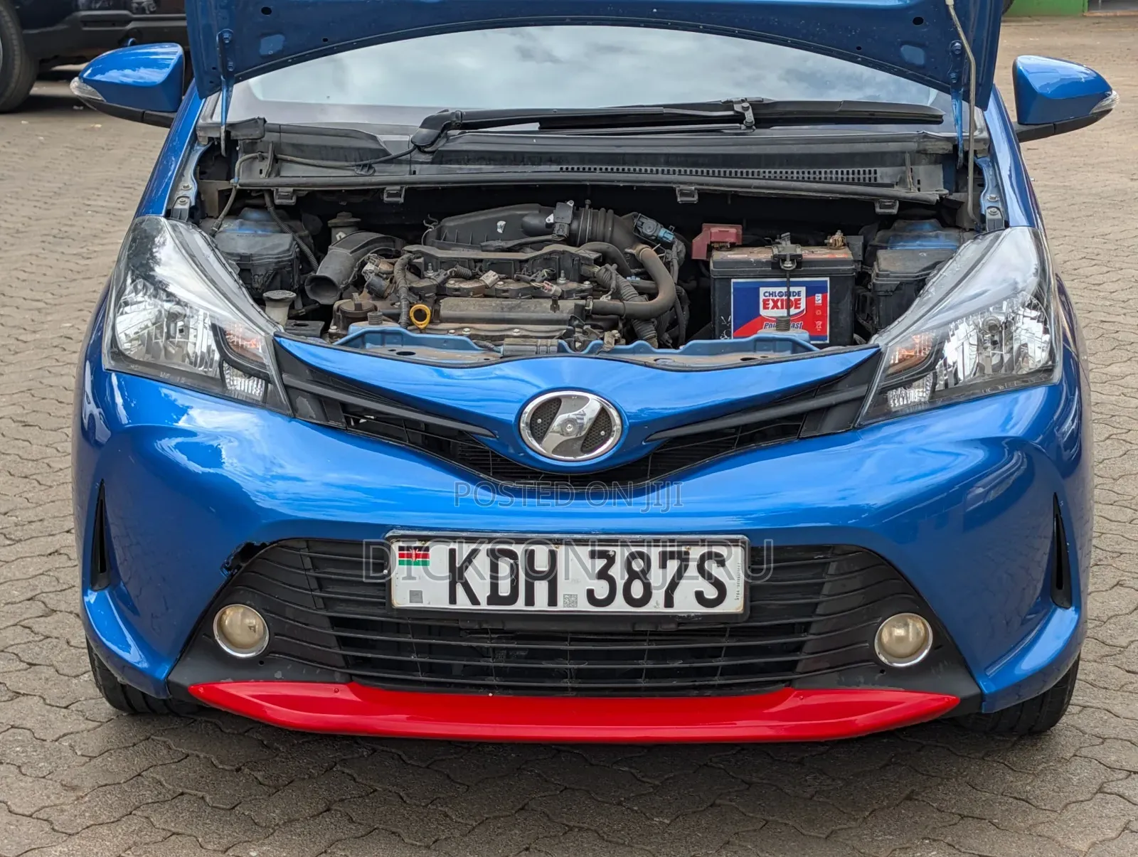 Toyota Vitz 2015 Blue