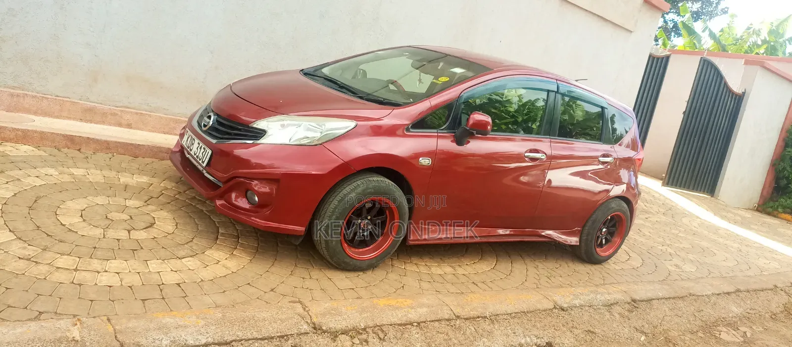 Nissan Note 1.2 Petrol 2014 Red
