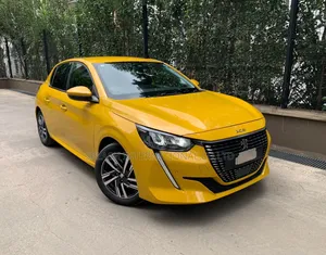 Peugeot 208 2020 Yellow
