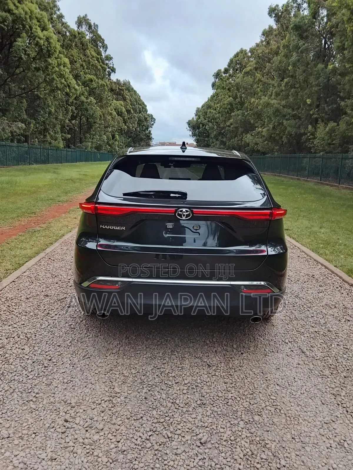 Toyota Harrier 2.0 2020 Black