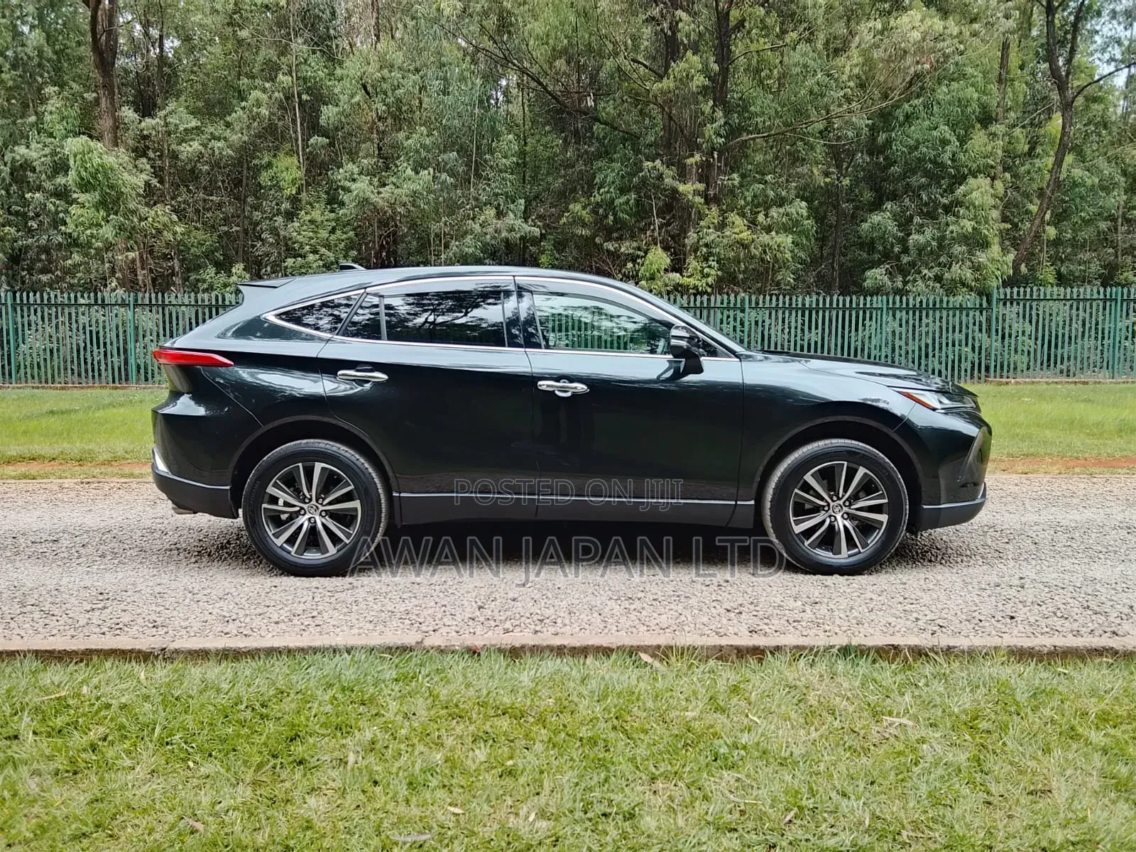 Toyota Harrier 2.0 2020 Black
