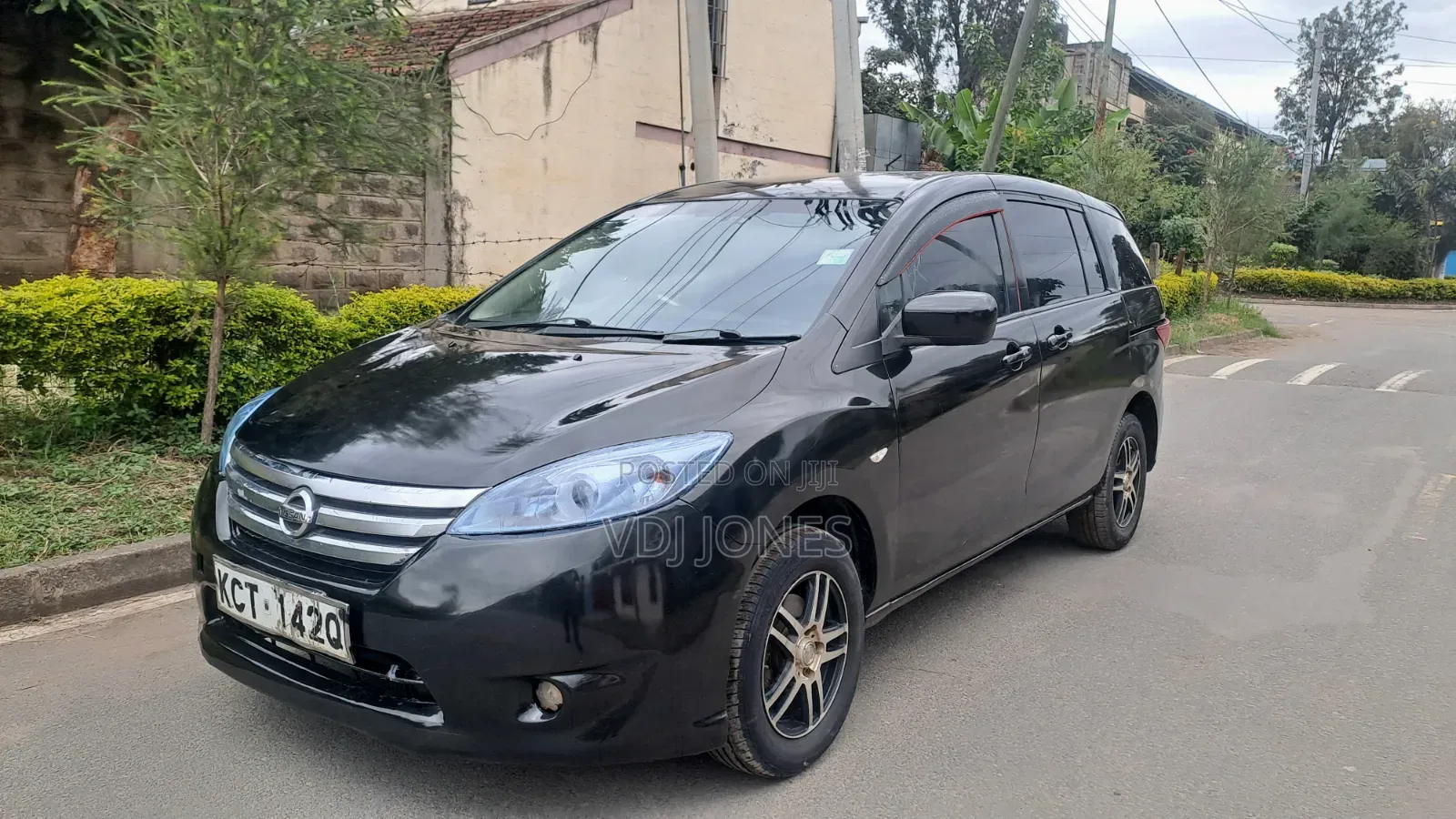 Nissan Lafesta 2011 Black