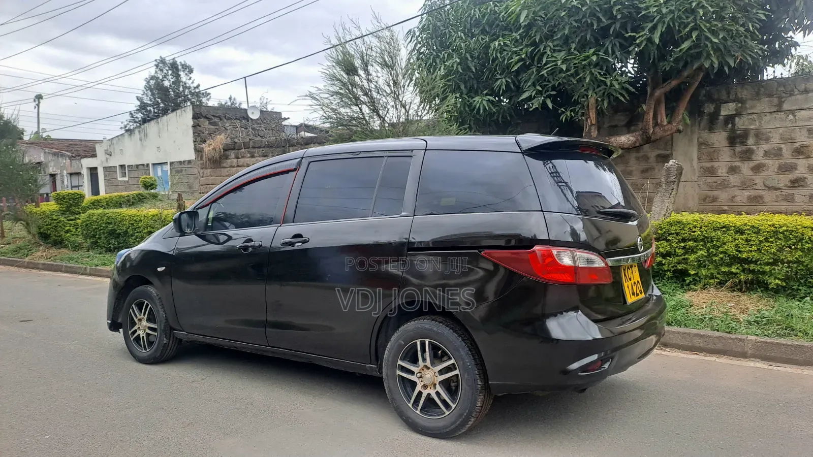 Nissan Lafesta 2011 Black
