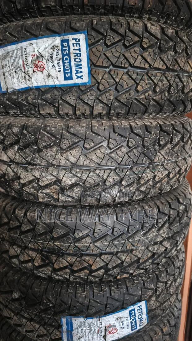 235/75r15 Petromax a/T