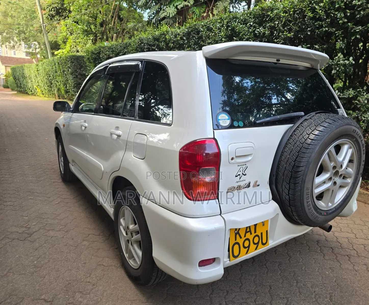 Toyota RAV4 Automatic 2000 White