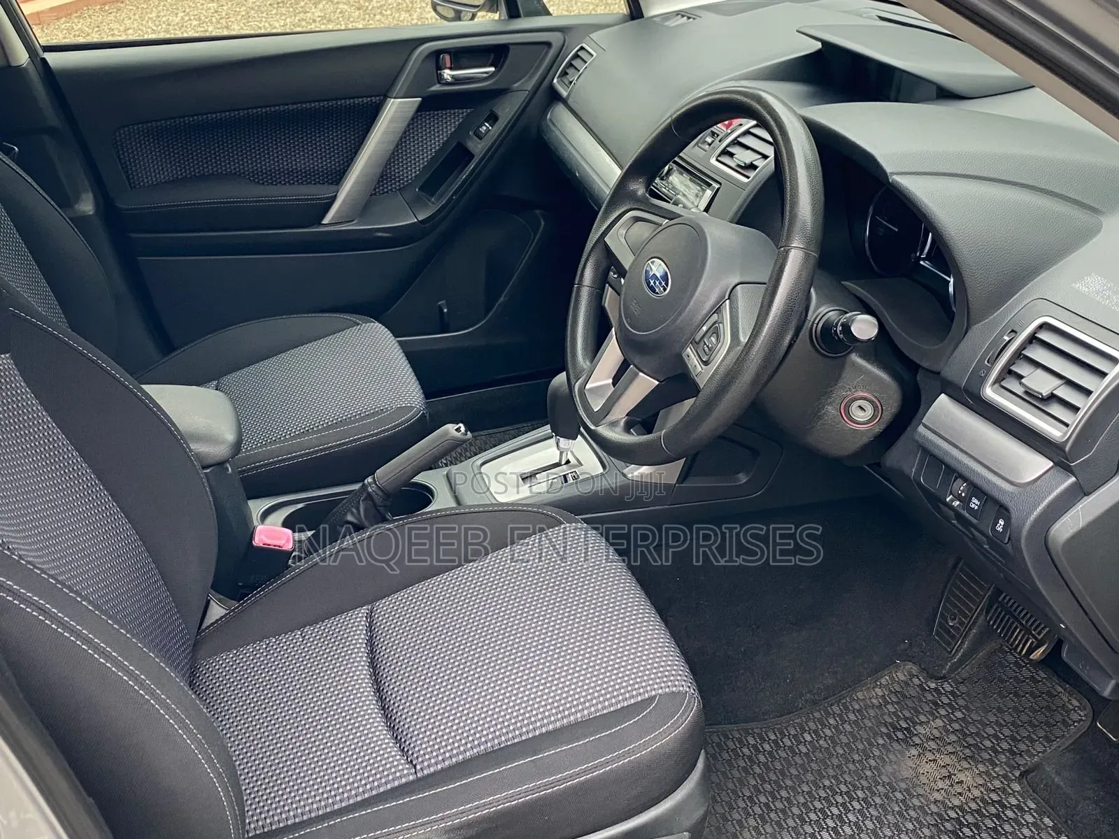 Subaru Forester 2018 Silver