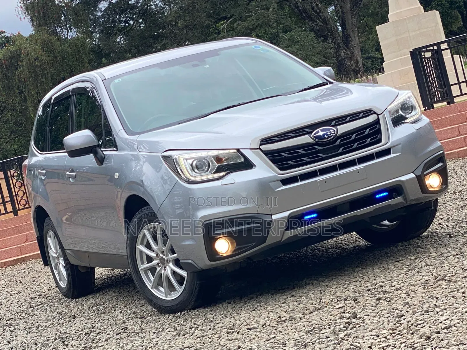 Subaru Forester 2018 Silver